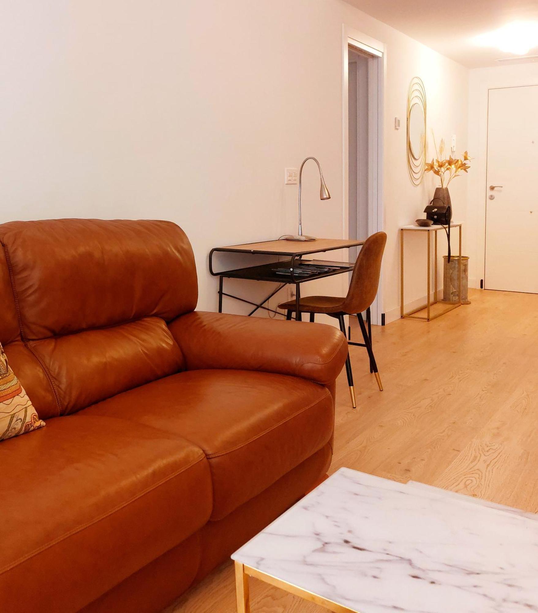 Don Miguel, Apartamento Y Parking Huelva Bagian luar foto